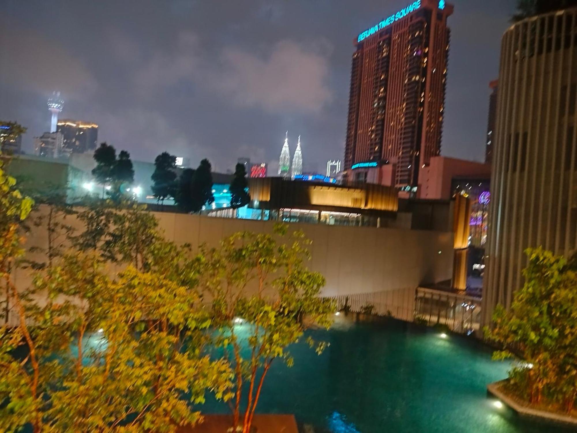 Lucentia Residence Bbcc @ Lalaport Kuala Lumpur Exterior photo